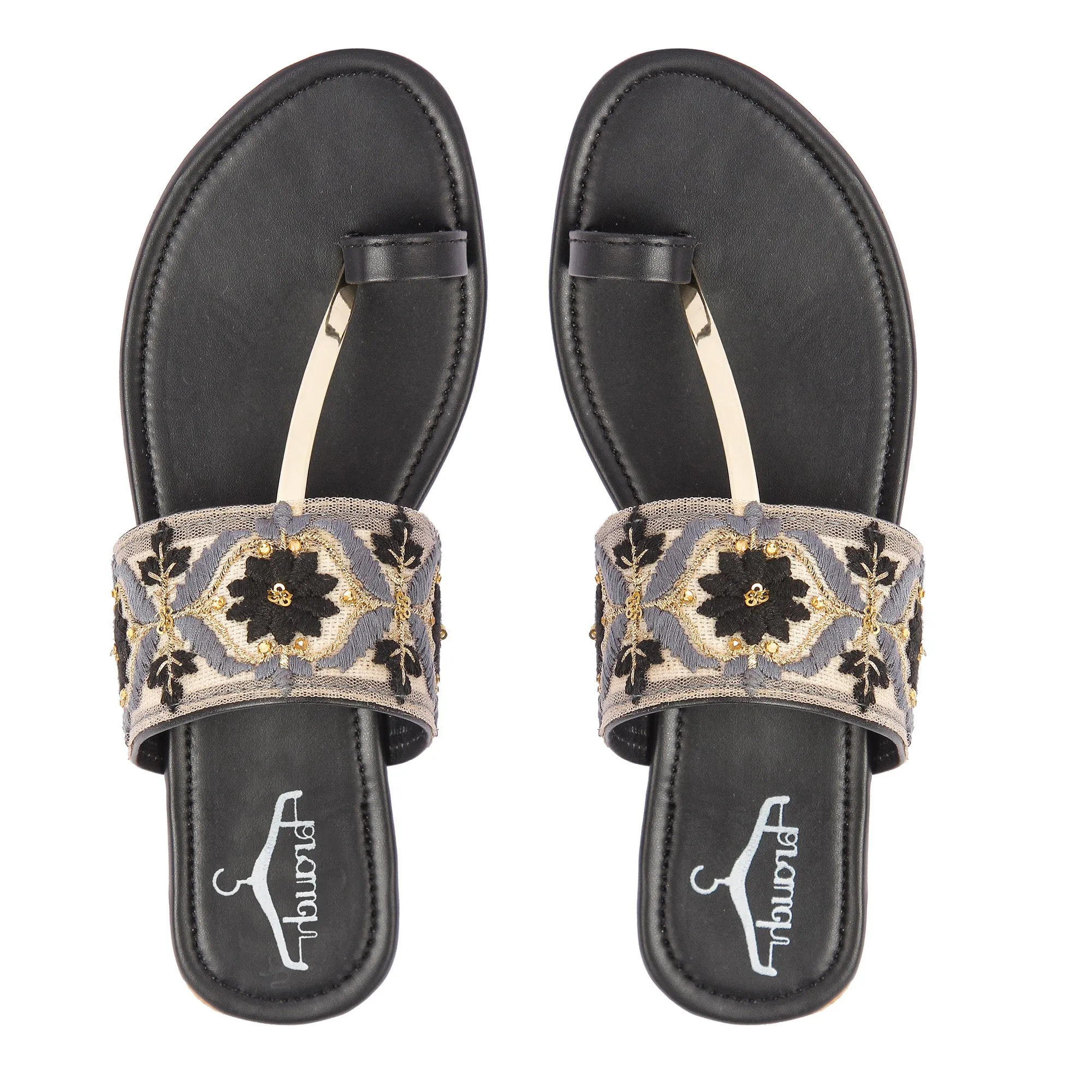 Brauch Women's Black Embroidered Floral Flats