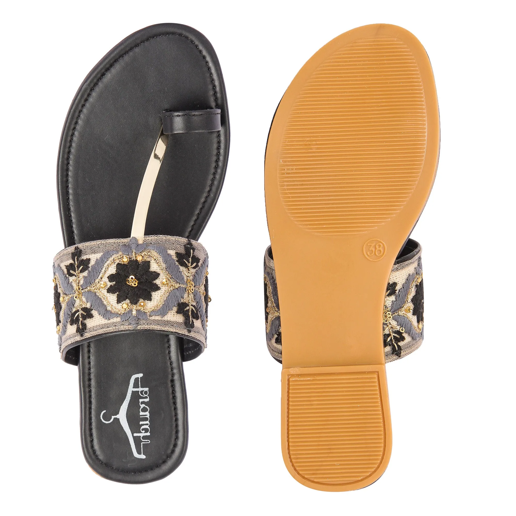 Brauch Women's Black Embroidered Floral Flats