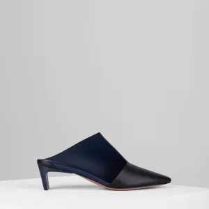 Canvas Mules in Nero Midnight