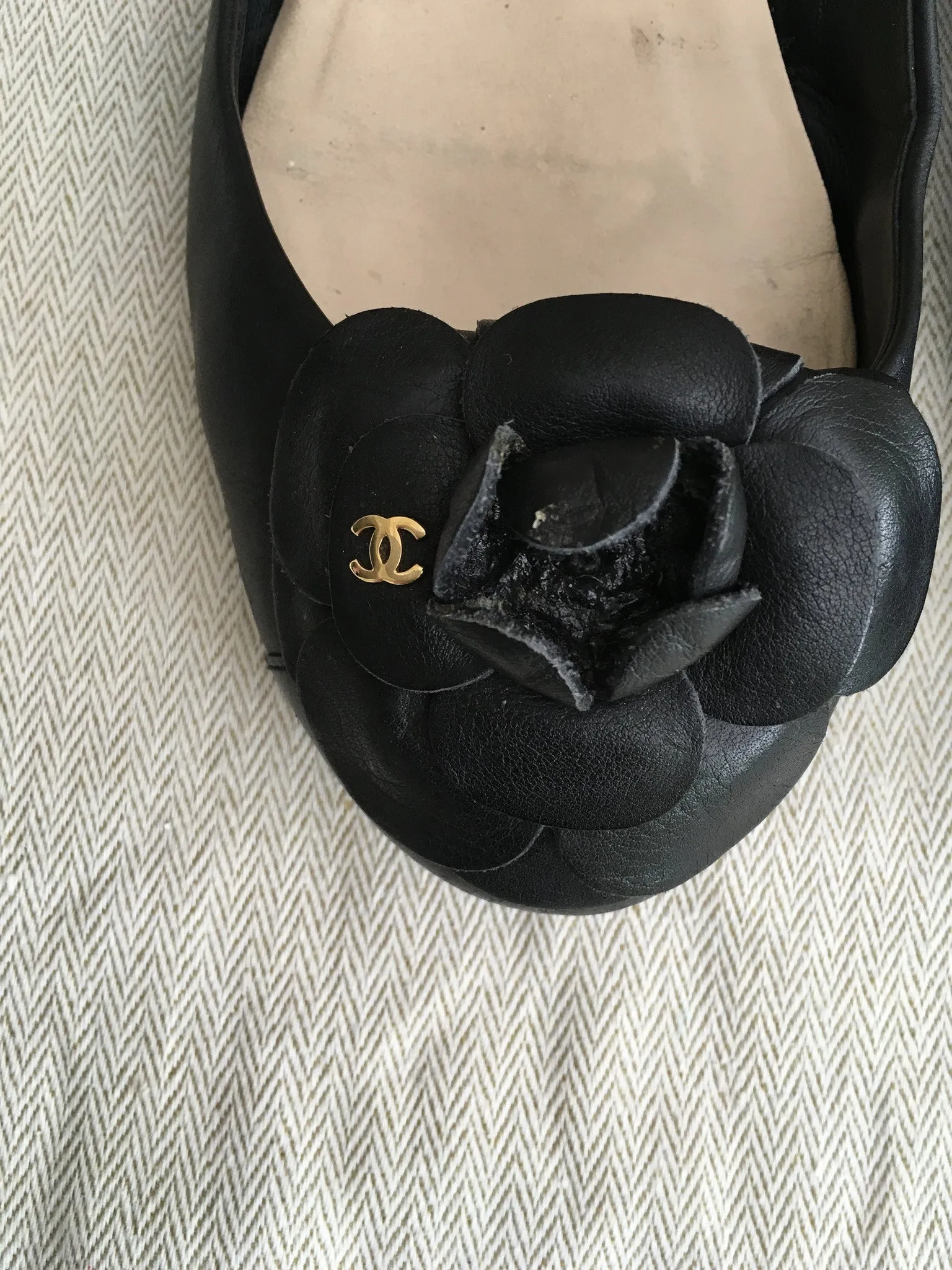 CHANEL LEATHER CAMELLIA FLATS SHOES SIZE 36 LADIES