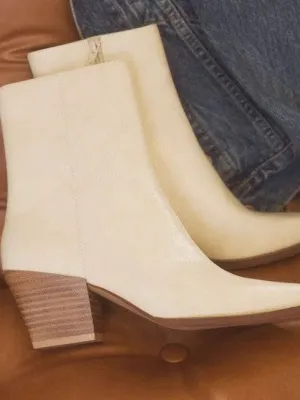 OASIS SOCIETY Any Occasion Miley Alligator Print Booties