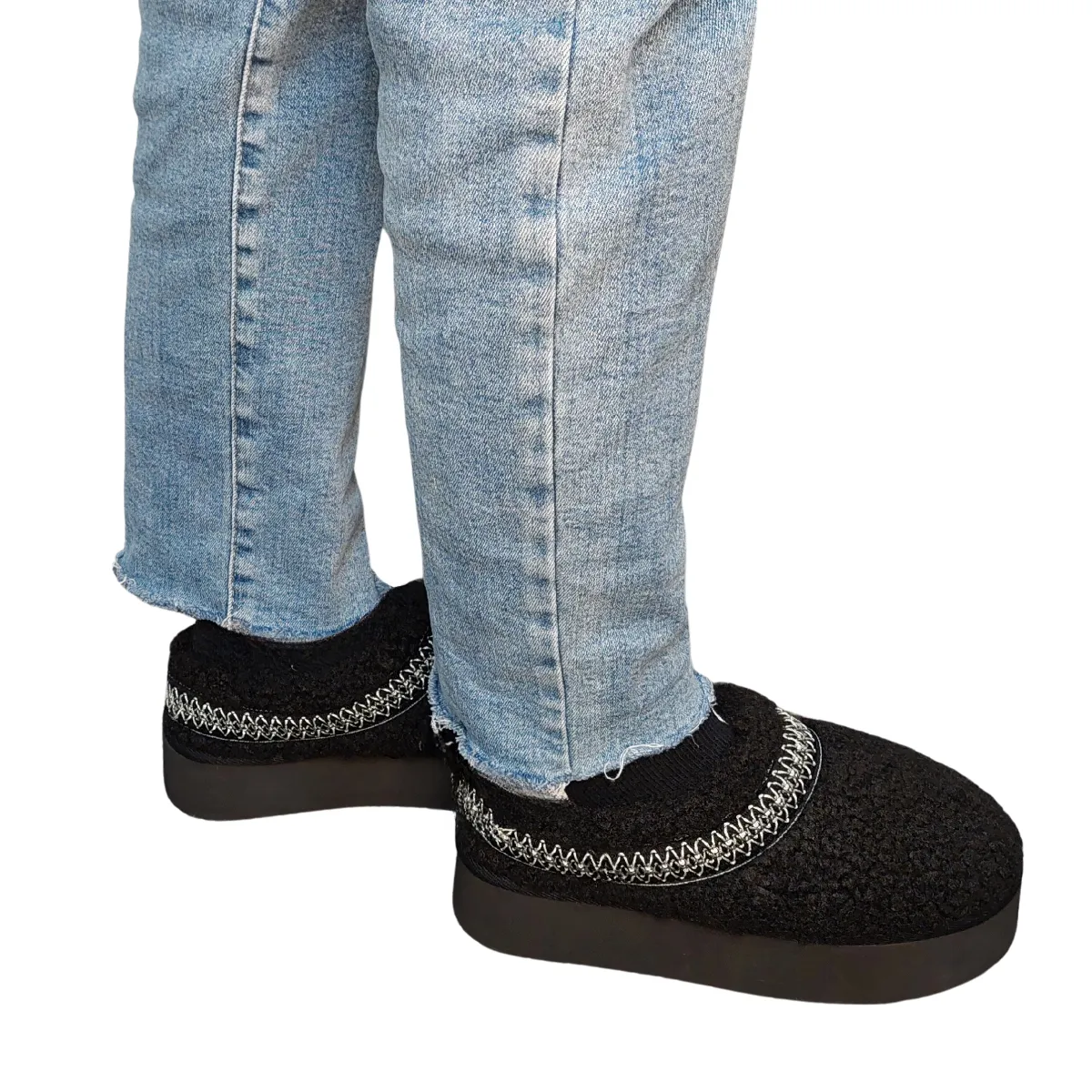SONYA AZTEC PATTERN PLATFORM  SLIPPERS