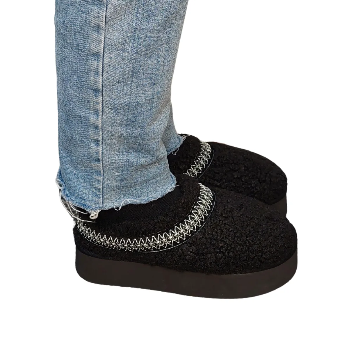 SONYA AZTEC PATTERN PLATFORM  SLIPPERS