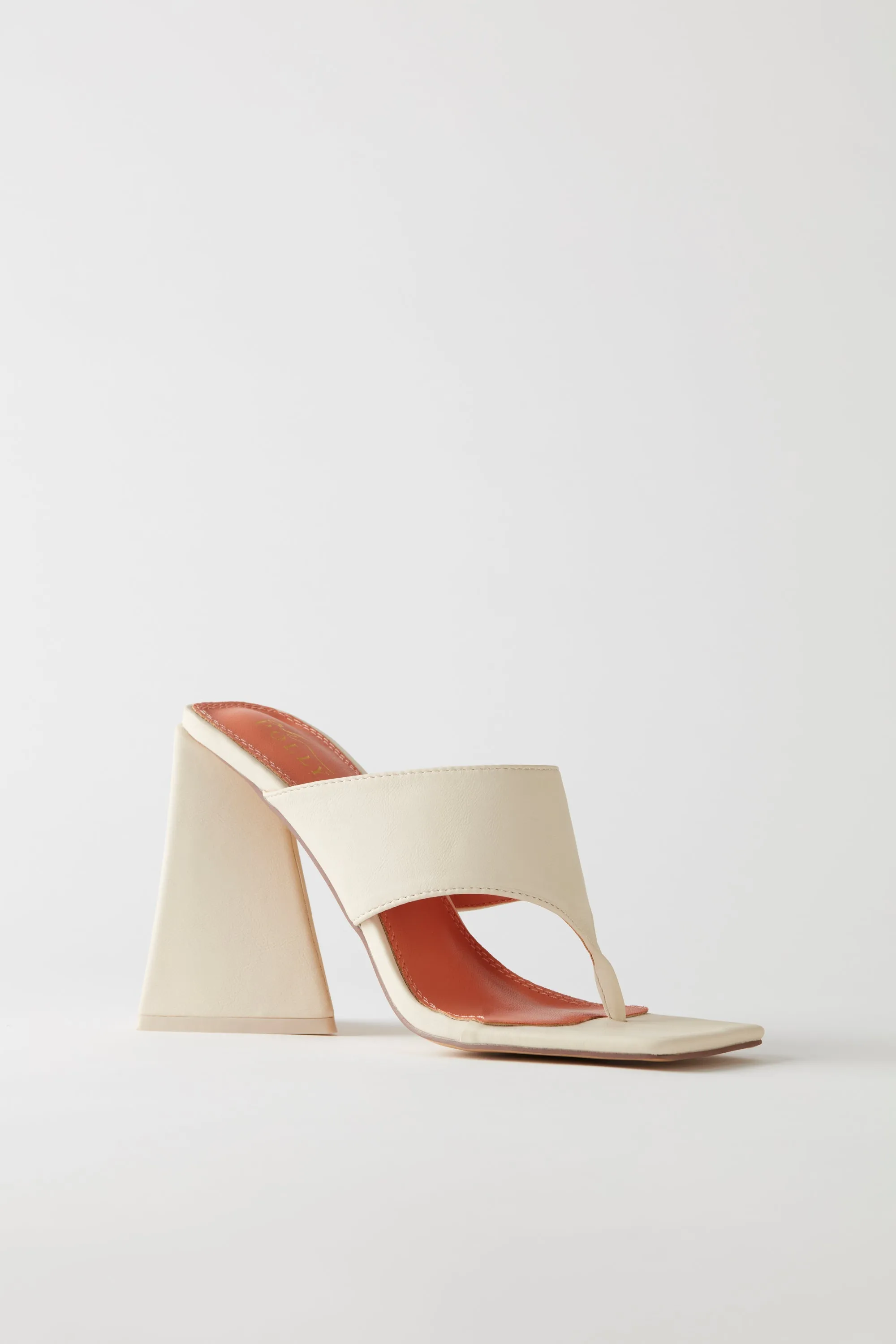 Toe Post Leatherette Mule Heels in Cream