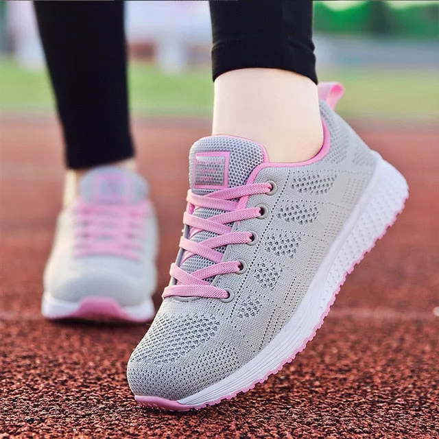 Women Shoes Ultralight Women Flat Shoes With Breathable Mesh Sneakers Woman Plus Size 42 Sports Chaussure Femme Flats Casual
