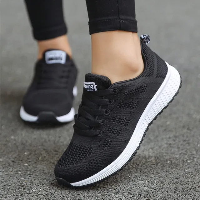 Women Shoes Ultralight Women Flat Shoes With Breathable Mesh Sneakers Woman Plus Size 42 Sports Chaussure Femme Flats Casual